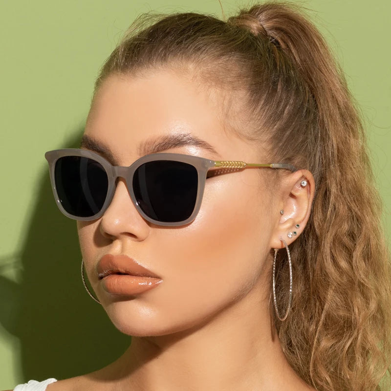 Classic Square Vintage Sunglasses - Alloy Frame Retro Trend UV400