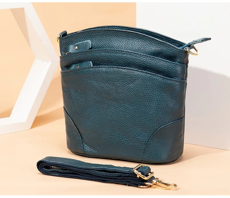 Genuine Leather Women Messenger Bags Cow Leather Crossbody Shoulder Bag Small Female Handbags Capacity Phone Bag for Girls