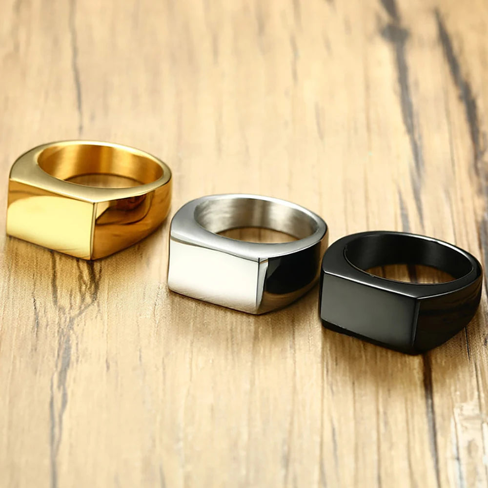 VQYSKO Signet Rings for Men Women Solid Polished Stainless Steel Biker Ring for Men Ideal Gift for Dad & Boyfriend