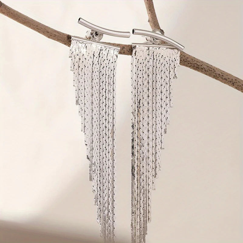 1 pair of minimalist and stylish tassel earrings, elegant and personalized metal earrings, delicate earrings for everyday partie