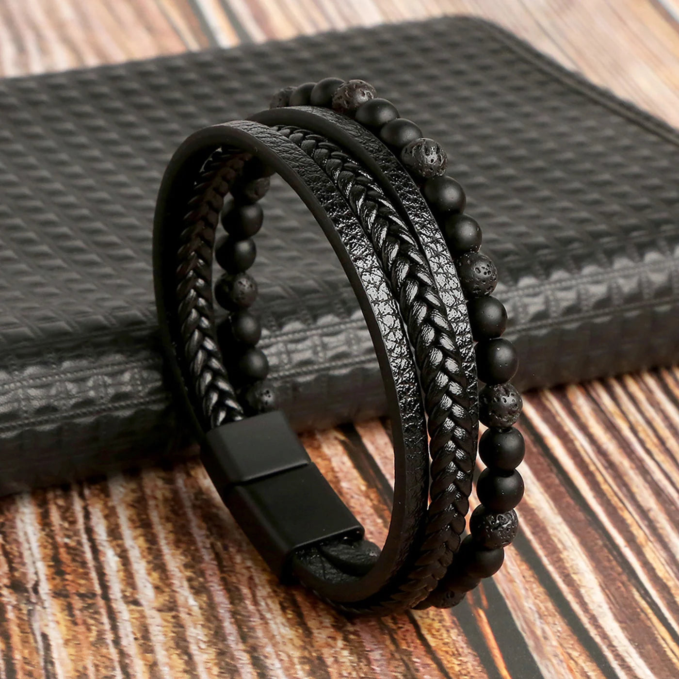 1PC Trendy Men's Accessories Alloy Magnetic Buckle Multi layer Retro Leather Rope Braided Bracelet Bracelet Fashion Dressing