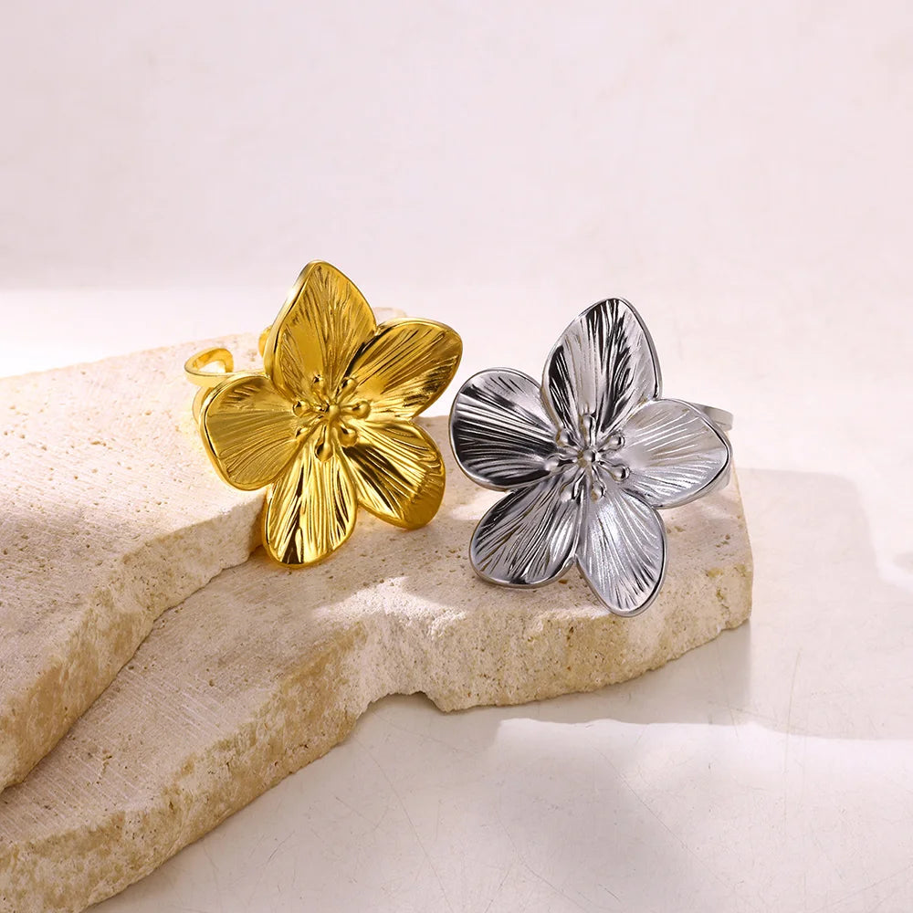 Elegant Stainless Steel Big Bloom Flower Rings For Women Gold Color Sun Starfish Open Ring Finger Jewelry Wedding Her Gift Punk