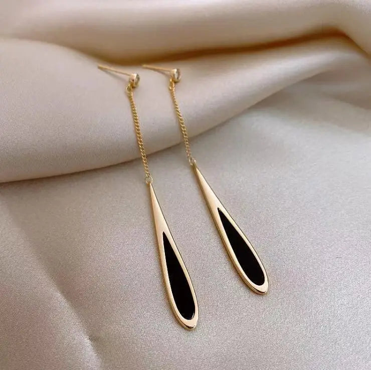 French Luxury Sweet Romantic Long Zircon Tassel Twisted Earrings for Women Temperament Wedding  Banquet Jewelry Gift