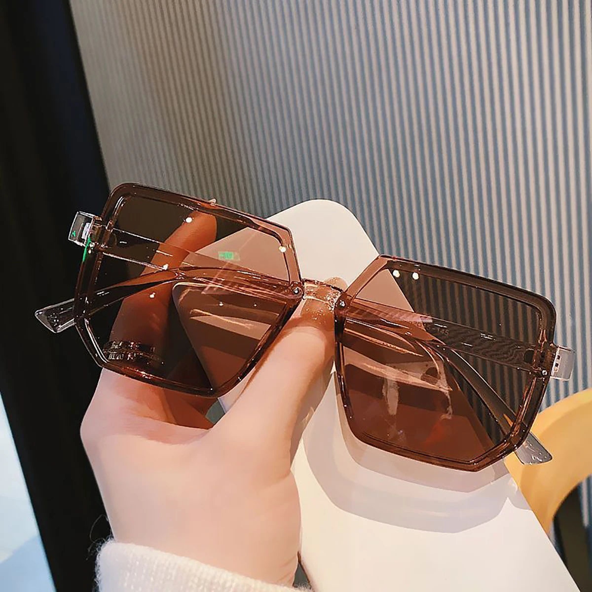 Big Frame Vintage Polygon Sunglasses - Retro Square Goggle Unisex