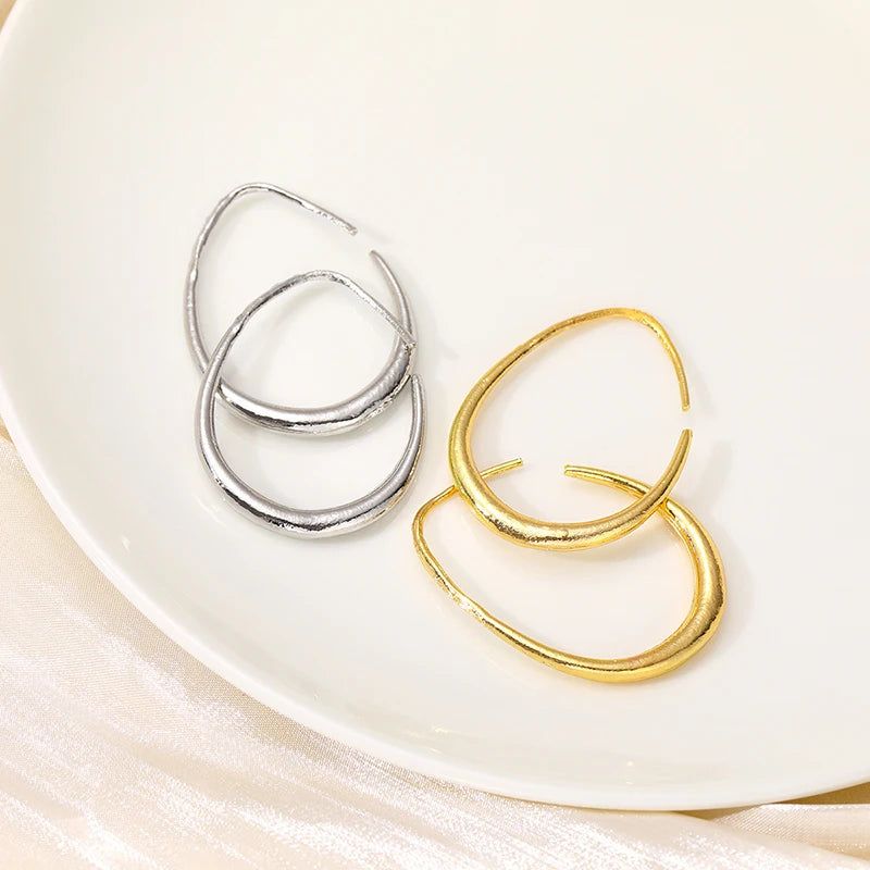 Hot Sale Geometric Oval Hoop Earrings for Women Simple Desgin Earrings Party Wedding Fashion Jewelry Accessories 2024