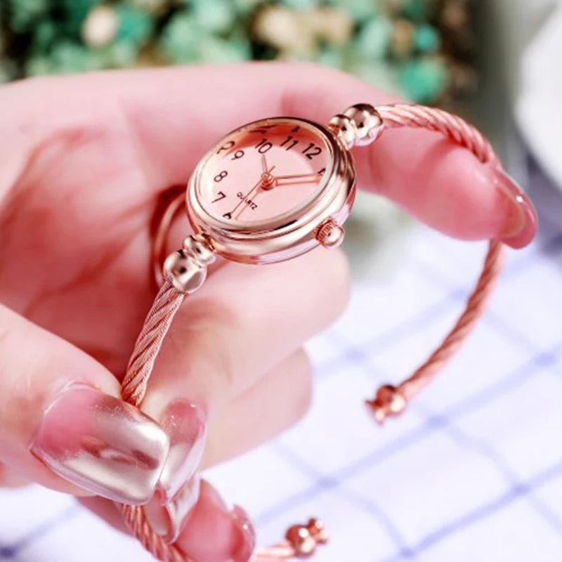 Small Gold Bangle Bracelet Watch - Retro Ladies Quartz Thin Chain