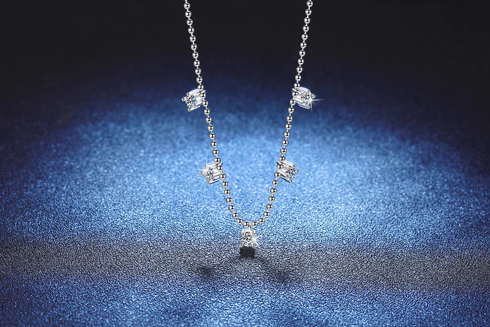 PT950 Platinum Inlaid 1.5 Carat D-color Moissanite Pendant, Starry Sky Collarbone Chain, Women's Necklace, PT950 Imprint