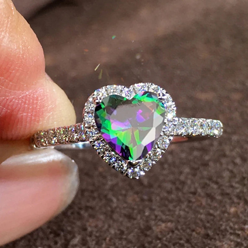 Huitan Luxury Heart Zirconia Finger Ring Female Wedding Band Multiple Colors Crystal Stone Accessories Lady Engagement Jewelry