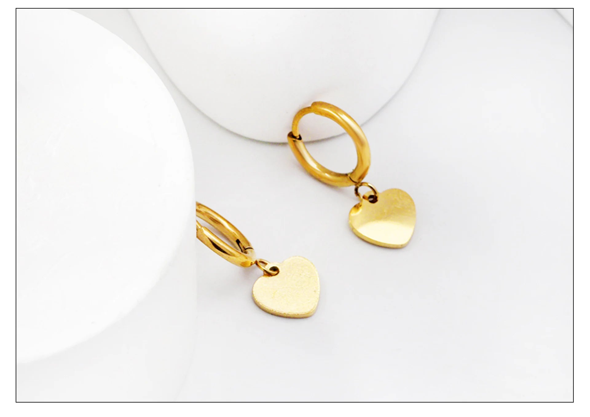 LUXUKISSKIDS Punk Smile Face Gold/Steel Color Drop Earrings Simple Hiphop Round Pendients Fashion Clips For Man/Woman/Girls