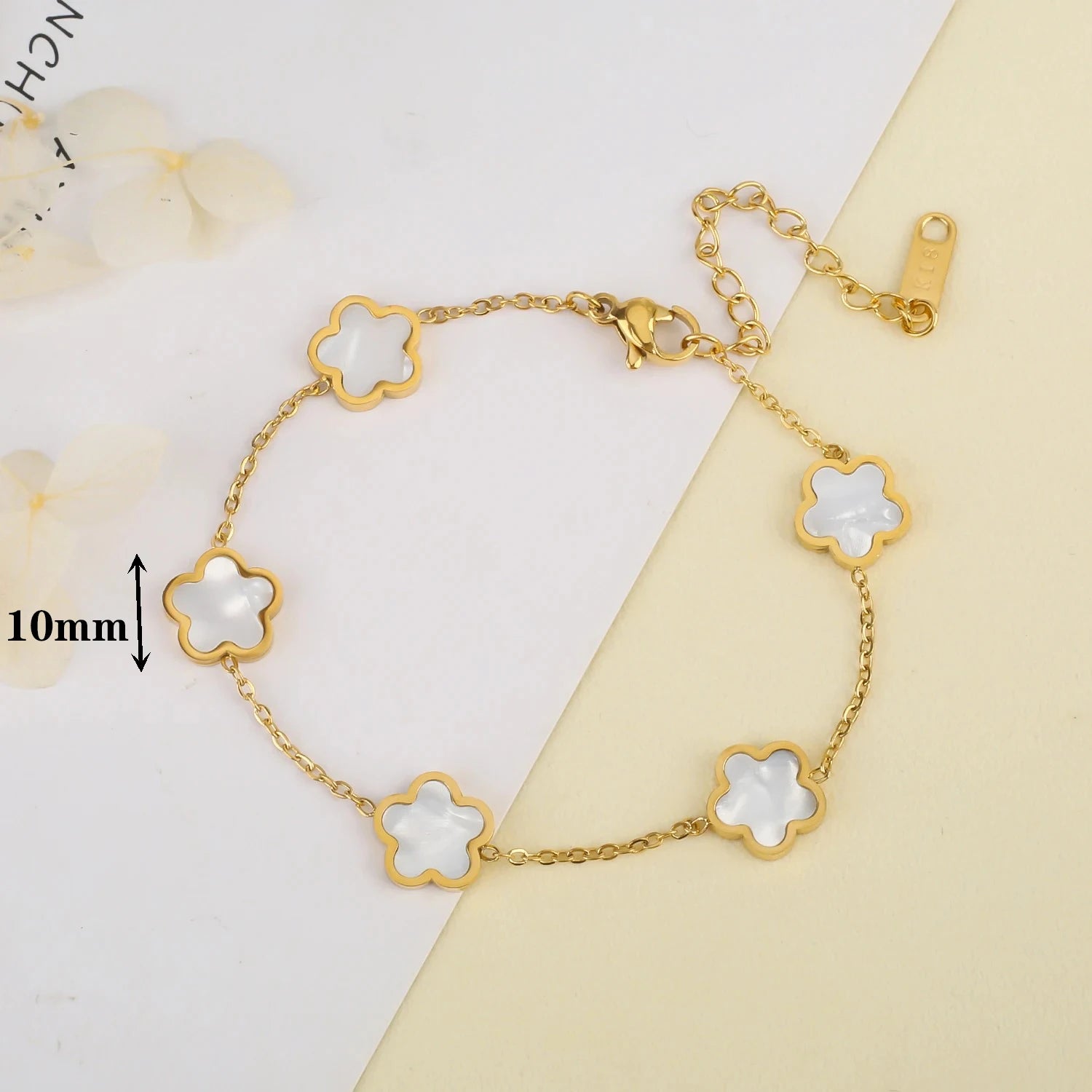 Hot Sale Stainless Steel Plum Blossom Gold Plated Bracelet High Quality Five Leaf Flower Jewelry Simple For Woman Gift Clover