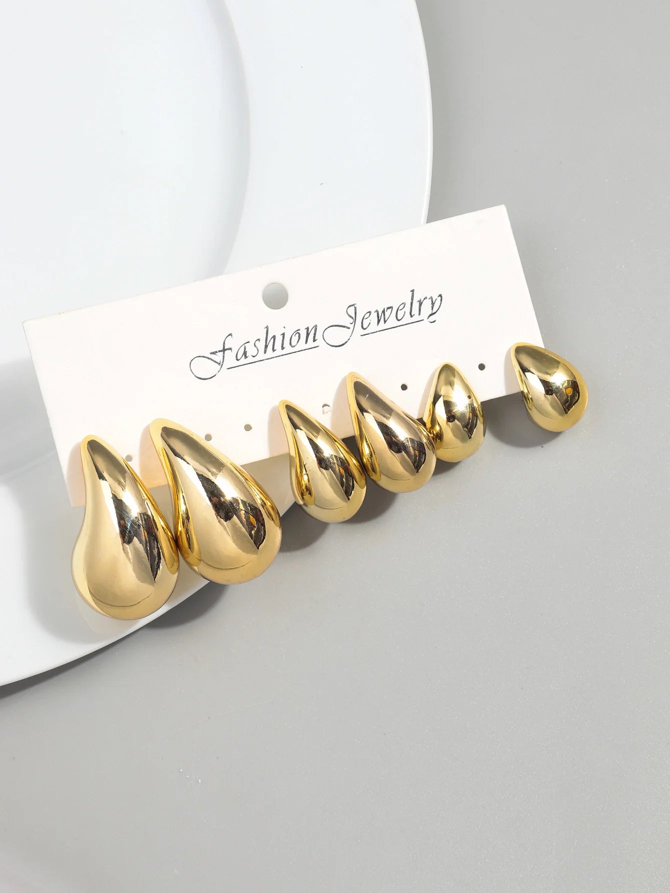 3 Pairs Trendy Acrylic Gold Color Chunky Waterdrop Dupes Drop Earrings for Women Personality Glossy Teardrop Earring Jewelry