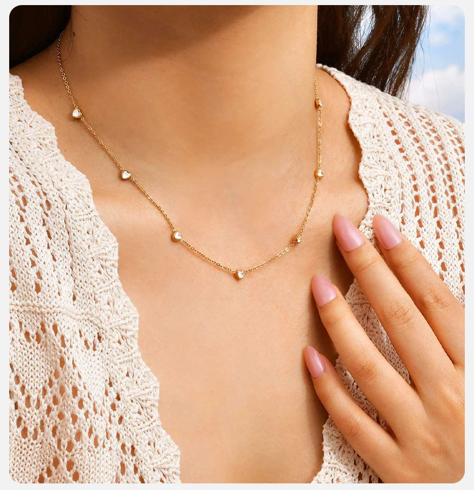 Vnox Shiny CZ Stones Heart Chain Necklace For Women,18k Gold Plated Simple 45cm Length Collar, Love Statement Jewelry Gift