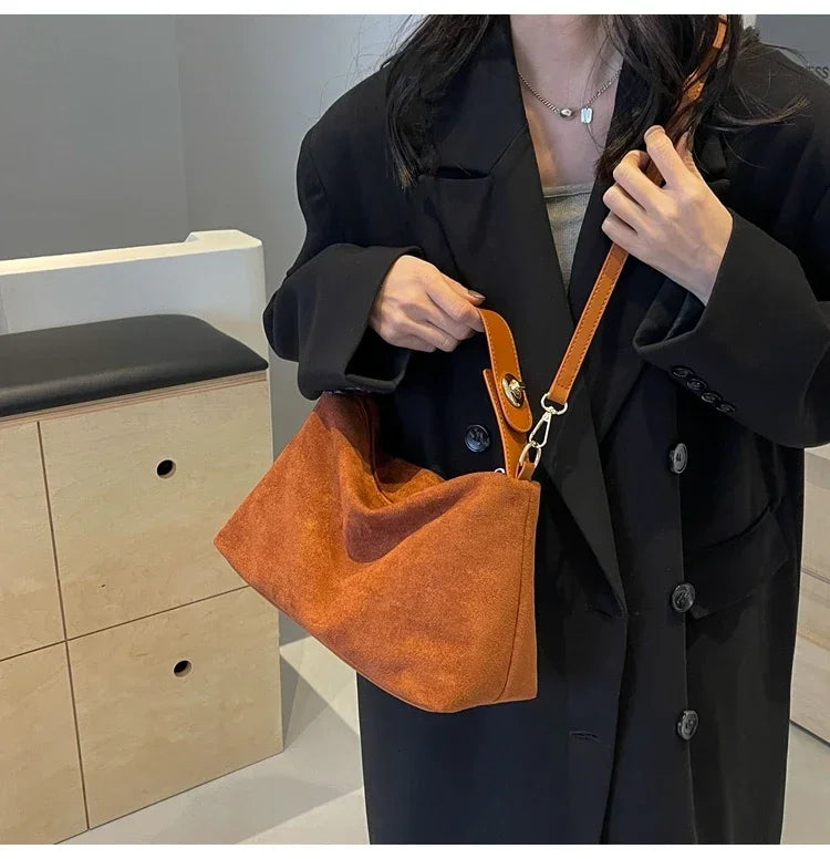 Large Capacity PU 2024 High Quality Shoulder Bag Zipper Solid Popular Fashion Handbag Soft Versatile Commuting Crossbody Bag
