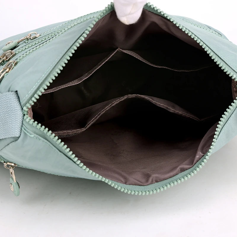 High capacity Shoulder Crossbody Bag for Women Purse Waterproof Nylon Handbag Suitable for mothers, shopping, vacation use