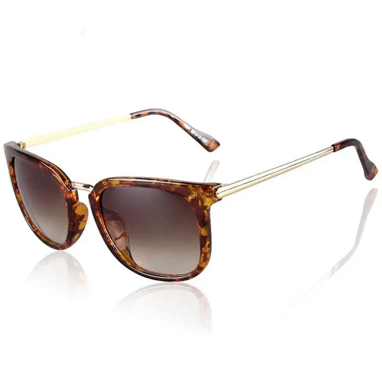 2025 Fashion Classic Vintage Cat Eye Sunglasses - Metal Decorate Women