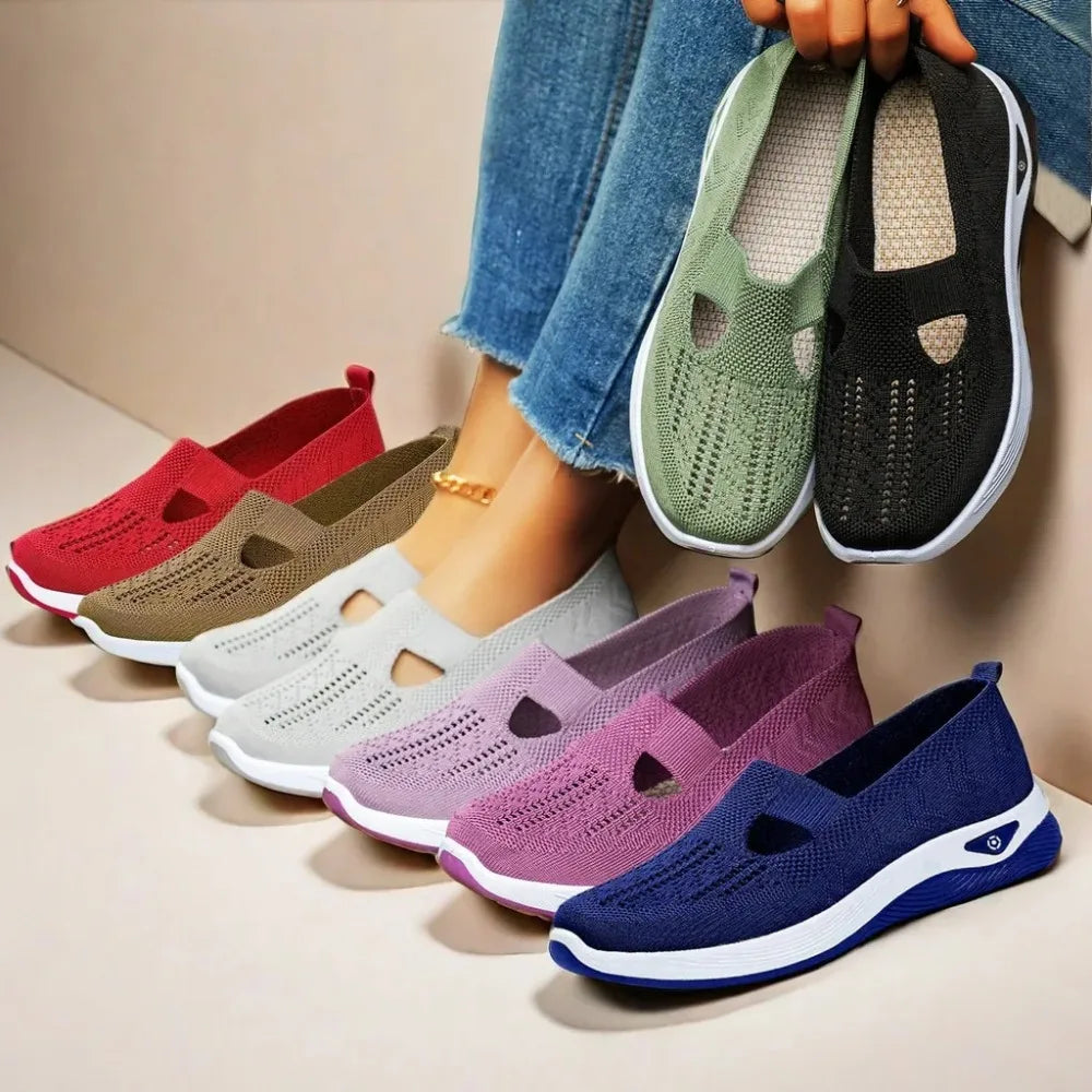 Comfortable Summer Shoes for Elderly Women Breathable Anti Slip Soft Sole Casual Walking Shoes Middle Aged Ladies Flat Sandals