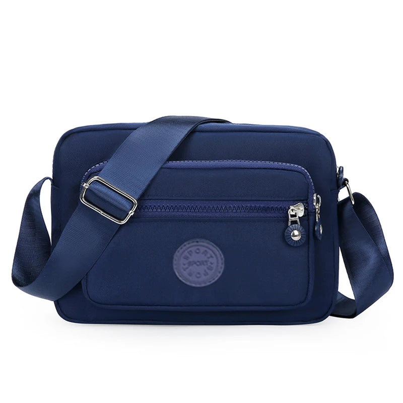 Neutral style handbag made of lightweight and simple nylon fabric, new single-shoulder women's bag. [The zipper direction is ran