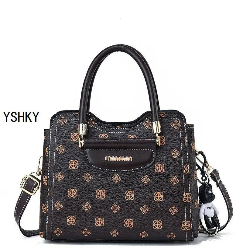 New brand shoulder Bag leather  Women's luxury designer handbag for 2024 women European and American retro cross body Tote bags