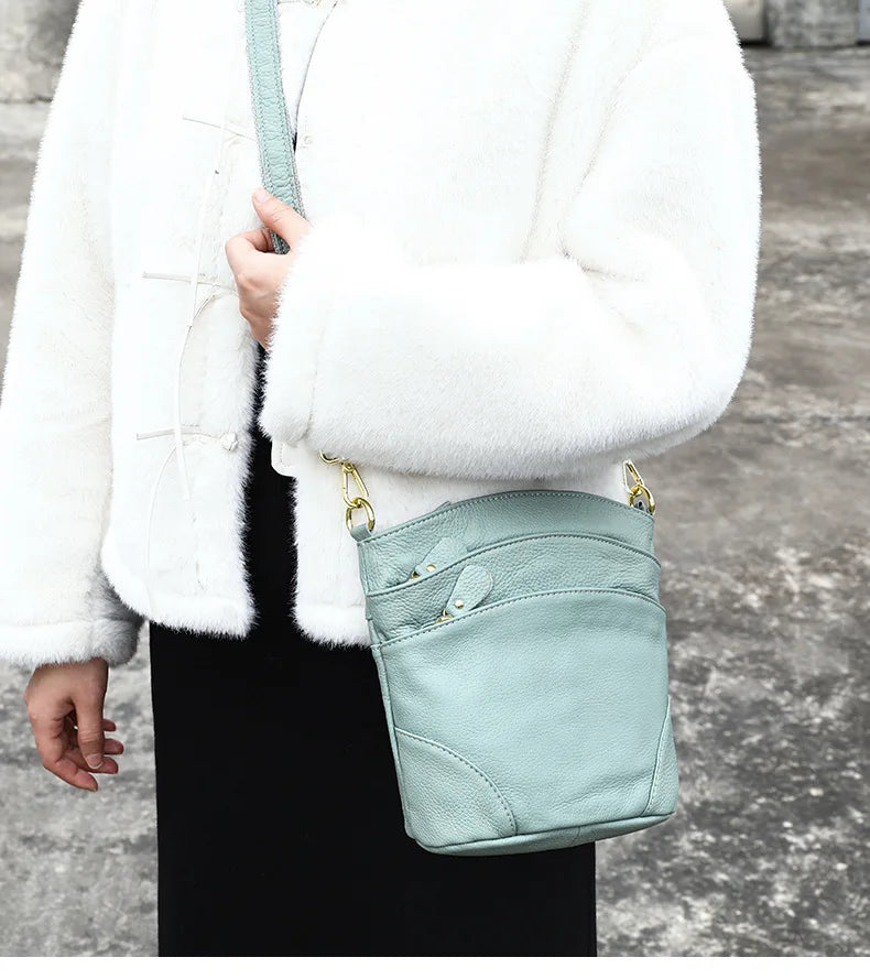 Genuine Leather Women Messenger Bags Cow Leather Crossbody Shoulder Bag Small Female Handbags Capacity Phone Bag for Girls