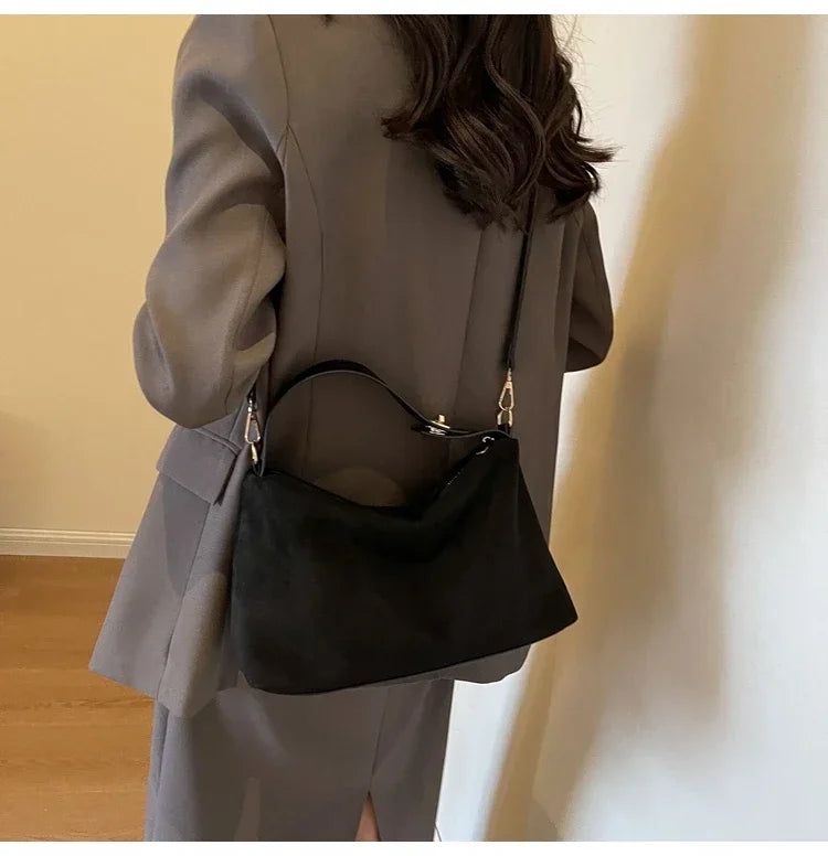 New Solid Color PU Zipper Women's Bag Suede Large Capacity Women's Shoulder Bag Fashion Versatile Casual Dual Purpose Handbag