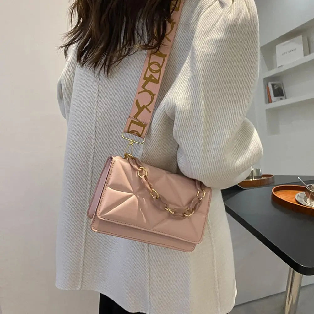 Fashion Women Shoulder Bag Handbags PU Leather Flap Bag Female Large Capacity Metal Chain Casual Crossobdy Clutch