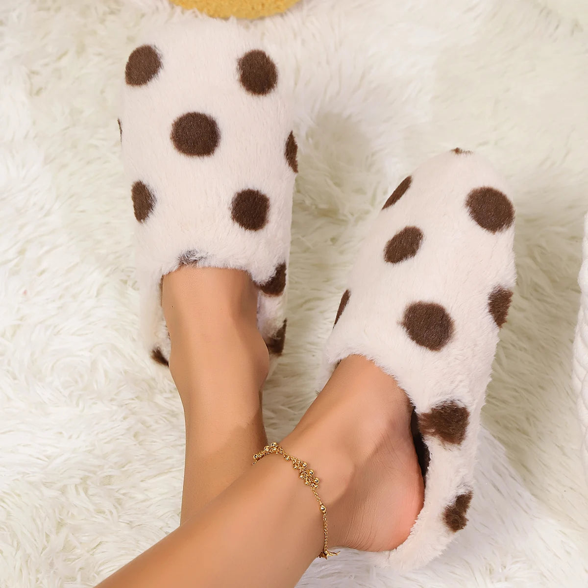 Winter Women's Heart-Shaped Slippers Love Mute Soft Sole Shoes Indoor Comfortable Cute Silent Carpet Light Living Room
