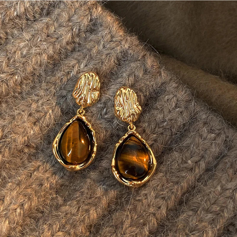 New Brown Resin Tiger Eye Stone Dangle Earrings for Women Fashion Silver Needle Earring Personality Melard Color Jewelry