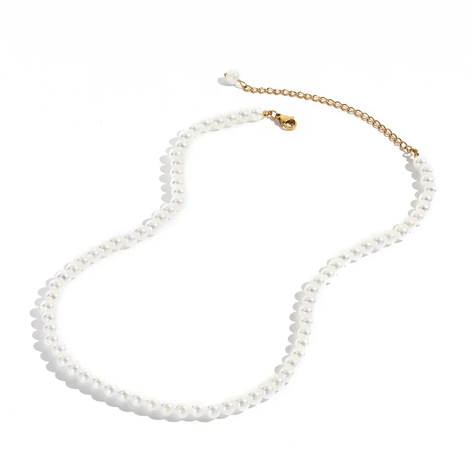 eManco New Imitation Pearl Necklaces Round Multi Size White Pearl Stainless Steel Necklace Women's Collarbone Chain