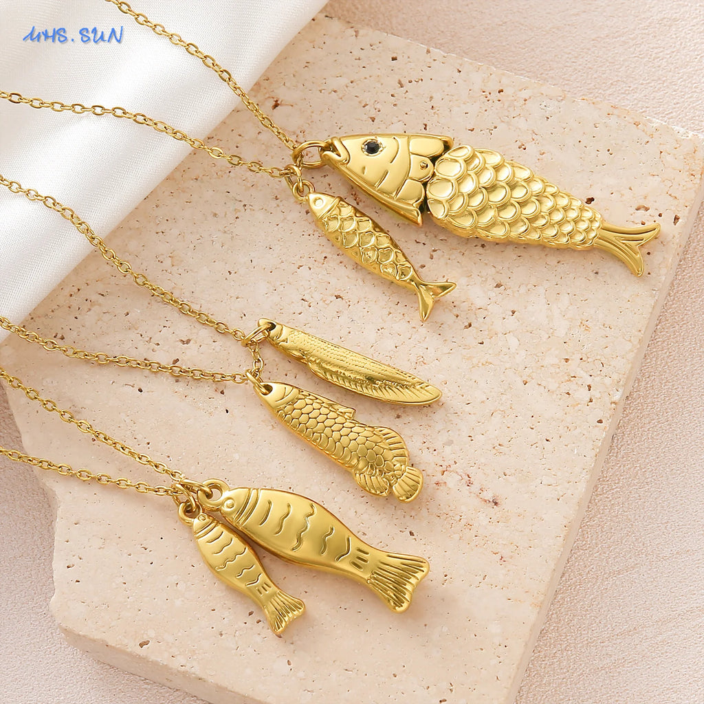 1/2pcs/Lot Cute Stainless Steel Gold Plated Small Fish Pendant Necklace for Women New Waterproof Beach Party Jewelry Summer Gift