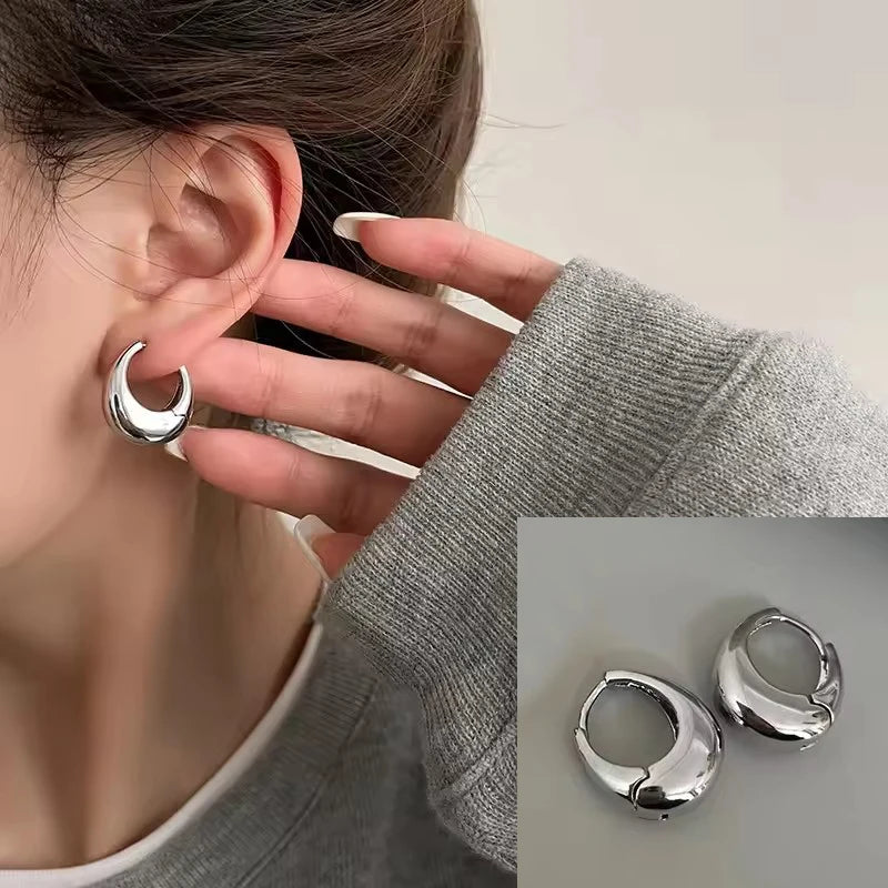 VENTFILLE 925 Sterling Silver CZ Star Moon Asymmetric Hoop Earrings for Women Girls Gold Silver Color Party Jewelry Gifts