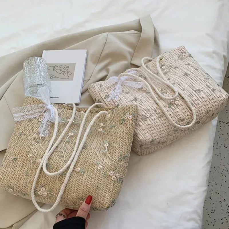 Fashion Woven Handbag Women Straw All-Match Female Tote Bag 2023 Portable Bucket Bag Luxury Designer Handbags Summer Picnic Bags