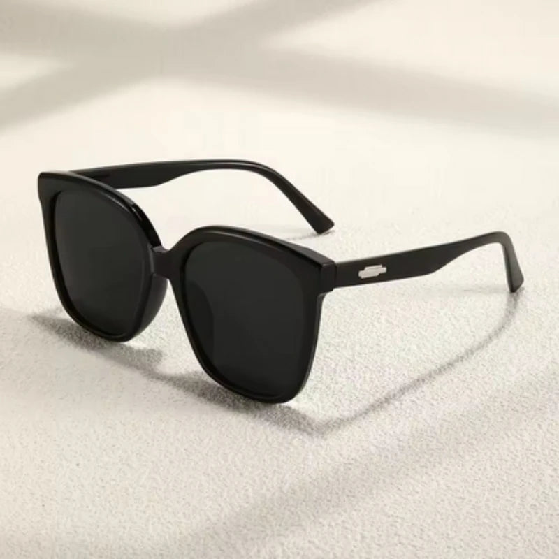 Large Frame Black Face Trimming Sunglasses - Outdoor Travel UV400