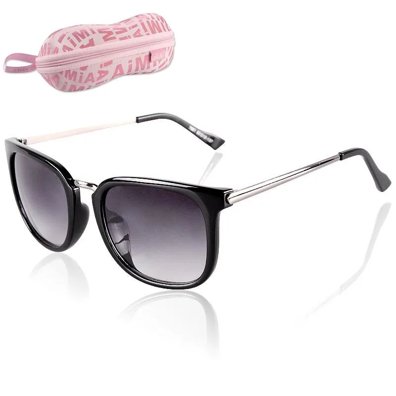 2025 Fashion Classic Vintage Cat Eye Sunglasses - Metal Decorate Women