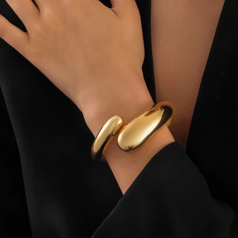 FTCY Chunky Gold Bangles Bracelets for Women Gold Color Charm Waterdrop Spiral Oval Bangle Bracelets Trendy Elegant Jewelry Gift