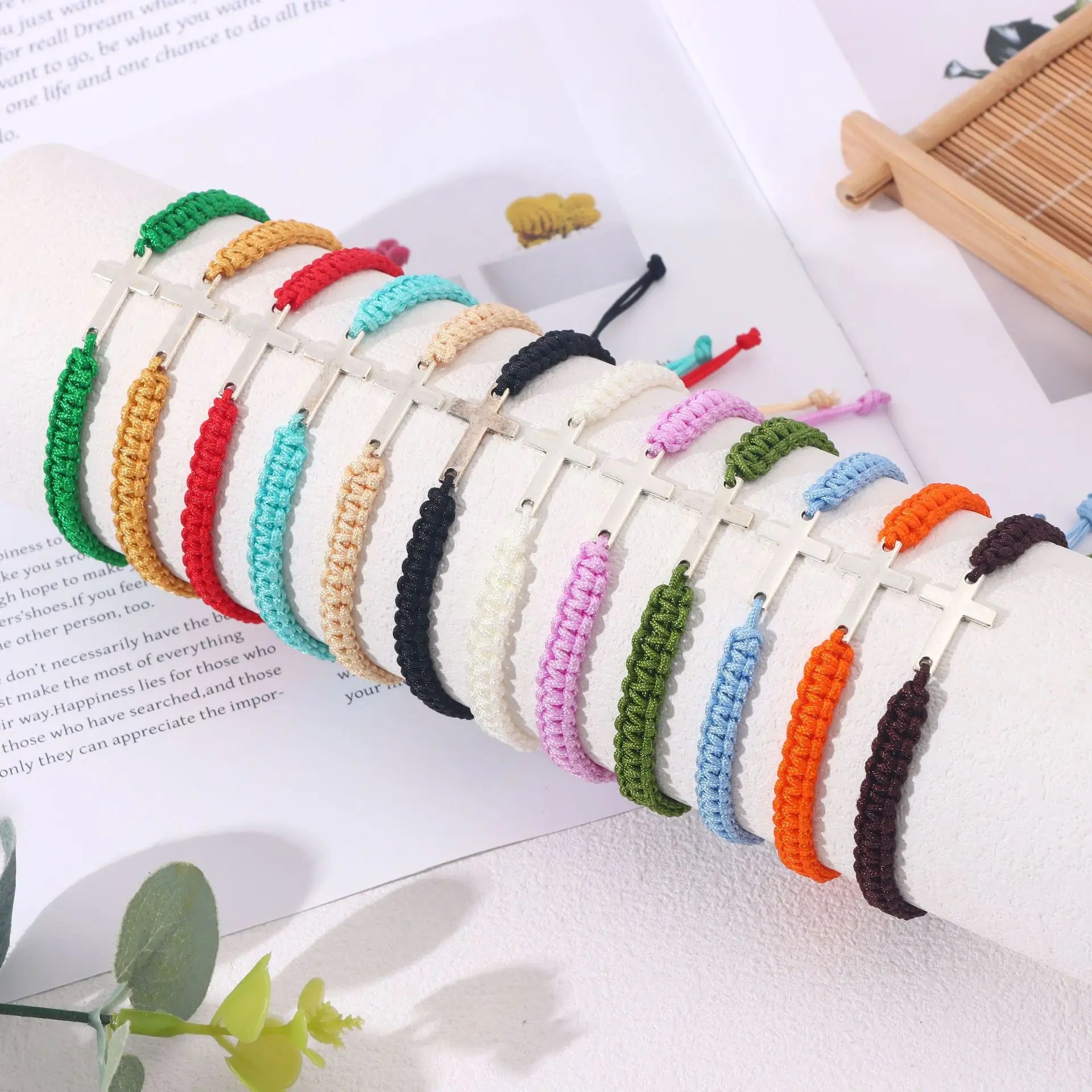 UILZ Creative Personality Stainless Steel Cross Hand-woven Adjustable Colored String Couple Versatile Bracelet