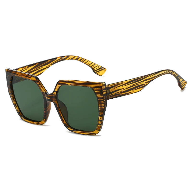 Vintage Square Fishing Sunglasses - Retro Unisex UV400 Black Eyewear