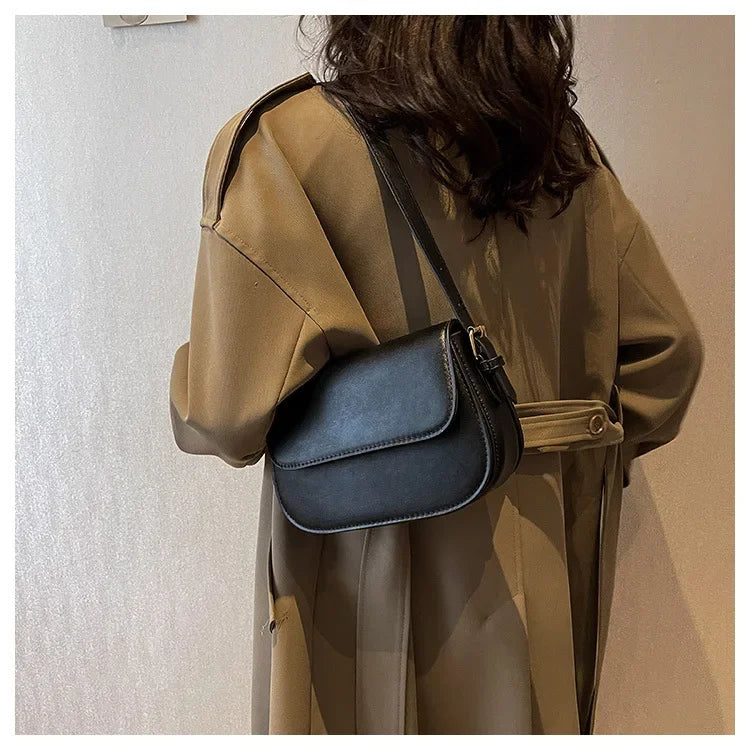 Advanced Texture Retro Small Saddle Bag Women 2025 New Popular All-Match Messenger Bag Fashion Underarm Bags Square Sling Bag
