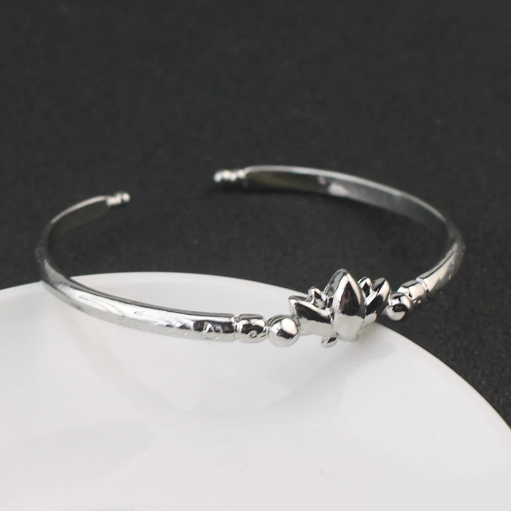 Anime Frieren Fern Cosplay Bracelet Frieren Girl Adjustable Ring Hand Bangle Women Men Jewelry Gift