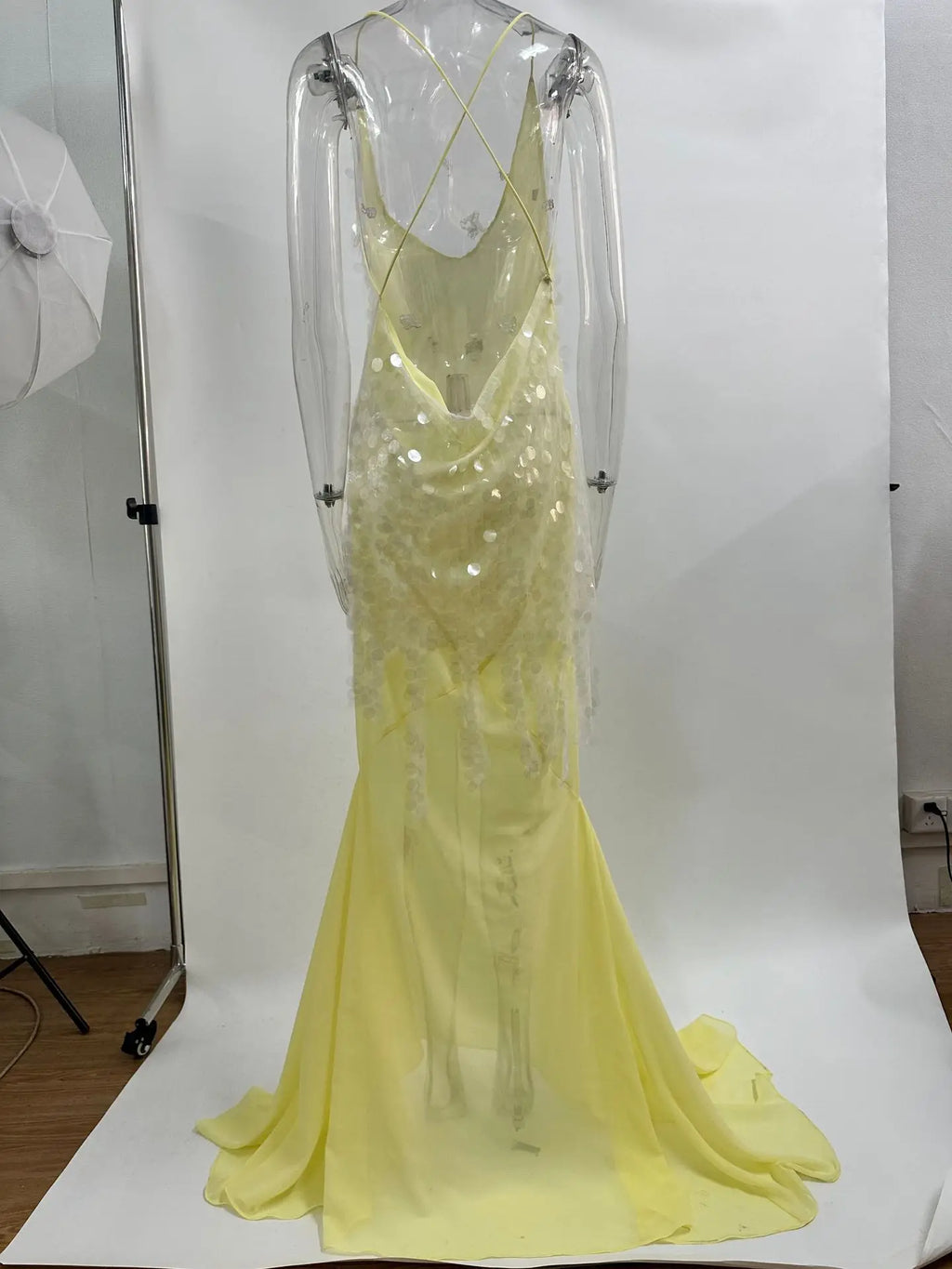 Yellow Sequins Maxi Beach Dress Women Sexy Backless Slim Party Fishtail Dresses Summer Mesh Patchwork Sheer Holiday Dress 2024