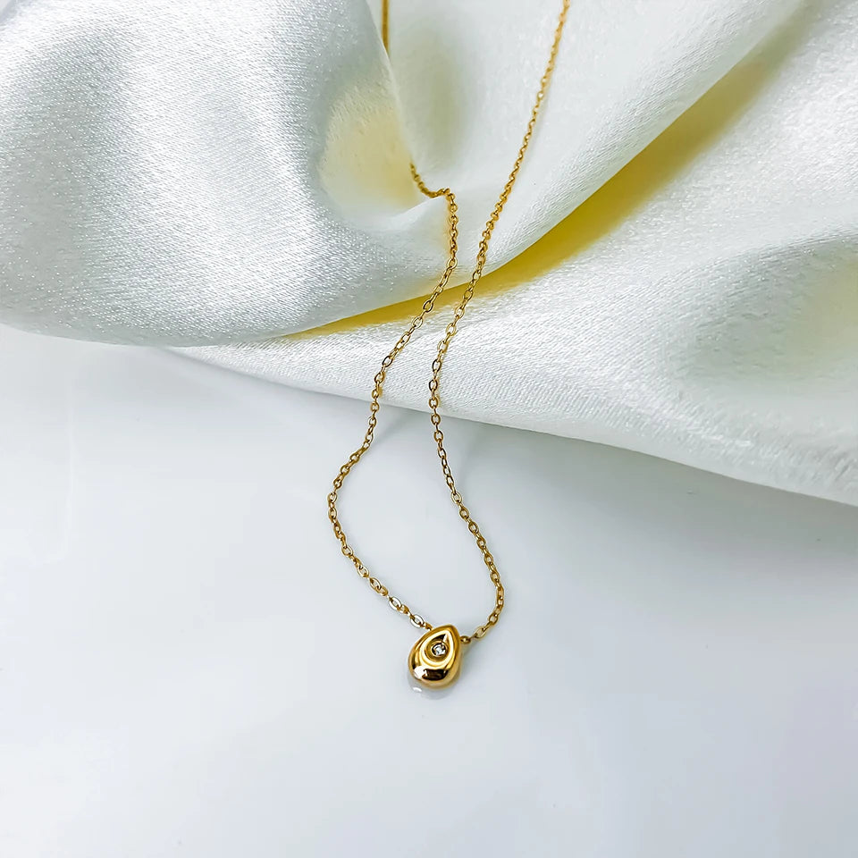 eManco Stainless Steel Gold-Plated Water Drop Pendant Necklace Women's Fine Jewelry Adjustable Short Accessories