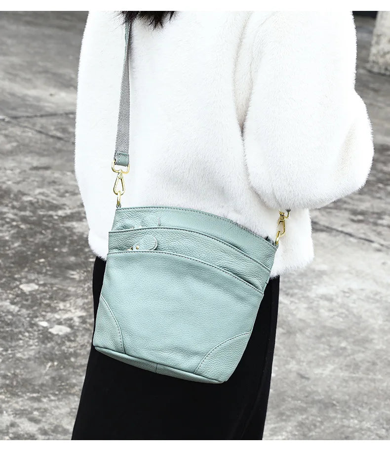 Genuine Leather Women Messenger Bags Cow Leather Crossbody Shoulder Bag Small Female Handbags Capacity Phone Bag for Girls