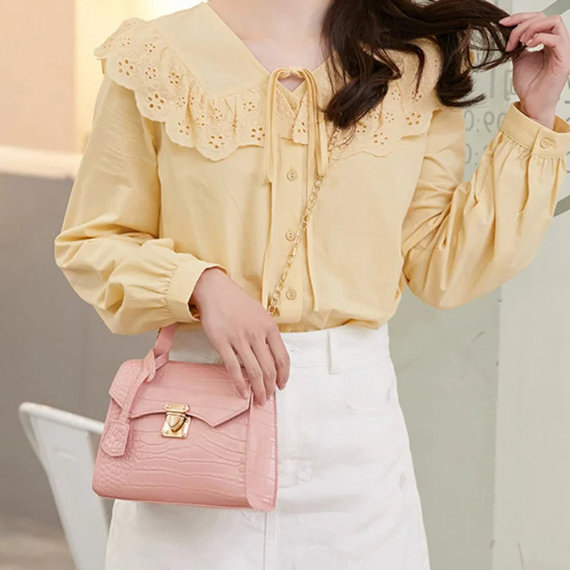 Chic Crocodile-Embossed Mini Handbag for Women Solid Color, Twist Lock Closure Handbags Women Designer Tote Bag for Women Purse