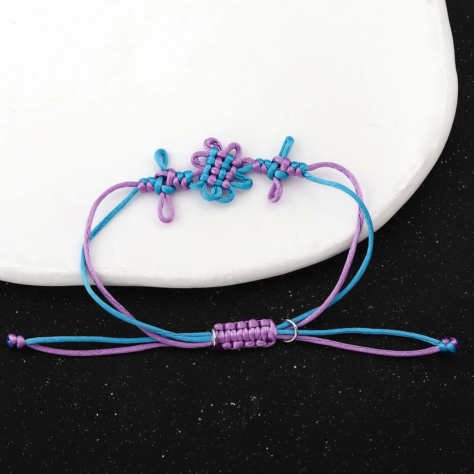 Anime KPop Demon Hunters HUNTR/X Rumi Bracelet Cosplay Props Chinese knot Bracelet Men Women Rope Pendant Jewelry Accessories