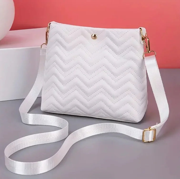 Elegant Quilted Crossbody Bag Stylish Women's Shoulder Purse Featuring Cat Pearl Pendant Ideal Valentine's Gift Novelty Purse
