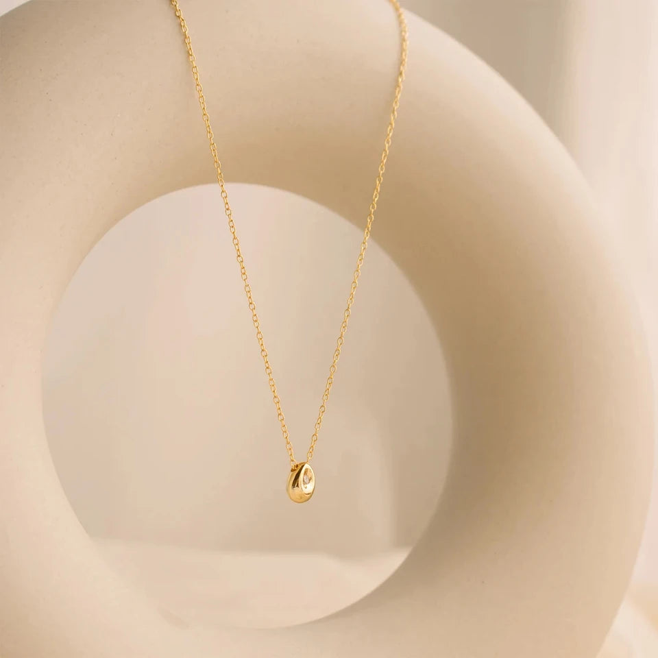 eManco Stainless Steel Gold-Plated Water Drop Pendant Necklace Women's Fine Jewelry Adjustable Short Accessories