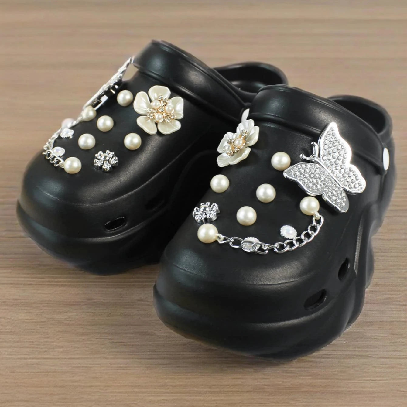 Women's DIY Silver Butterfly-Knot Clogs - Multi-Season Fashion Garden Shoes