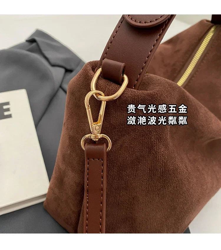 Large Capacity PU 2024 High Quality Shoulder Bag Zipper Solid Popular Fashion Handbag Soft Versatile Commuting Crossbody Bag