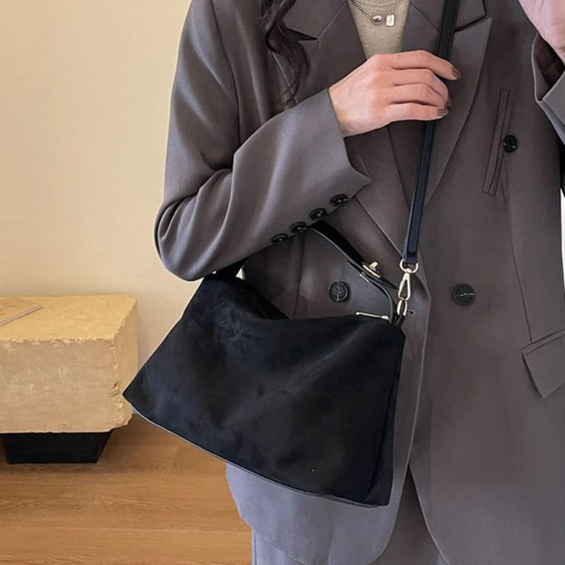 New Solid Color PU Zipper Women's Bag Suede Large Capacity Women's Shoulder Bag Fashion Versatile Casual Dual Purpose Handbag