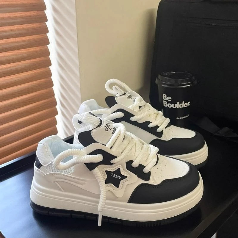 Women's Star Designer Platform Sneakers - High Quality Running Tennis Shoes