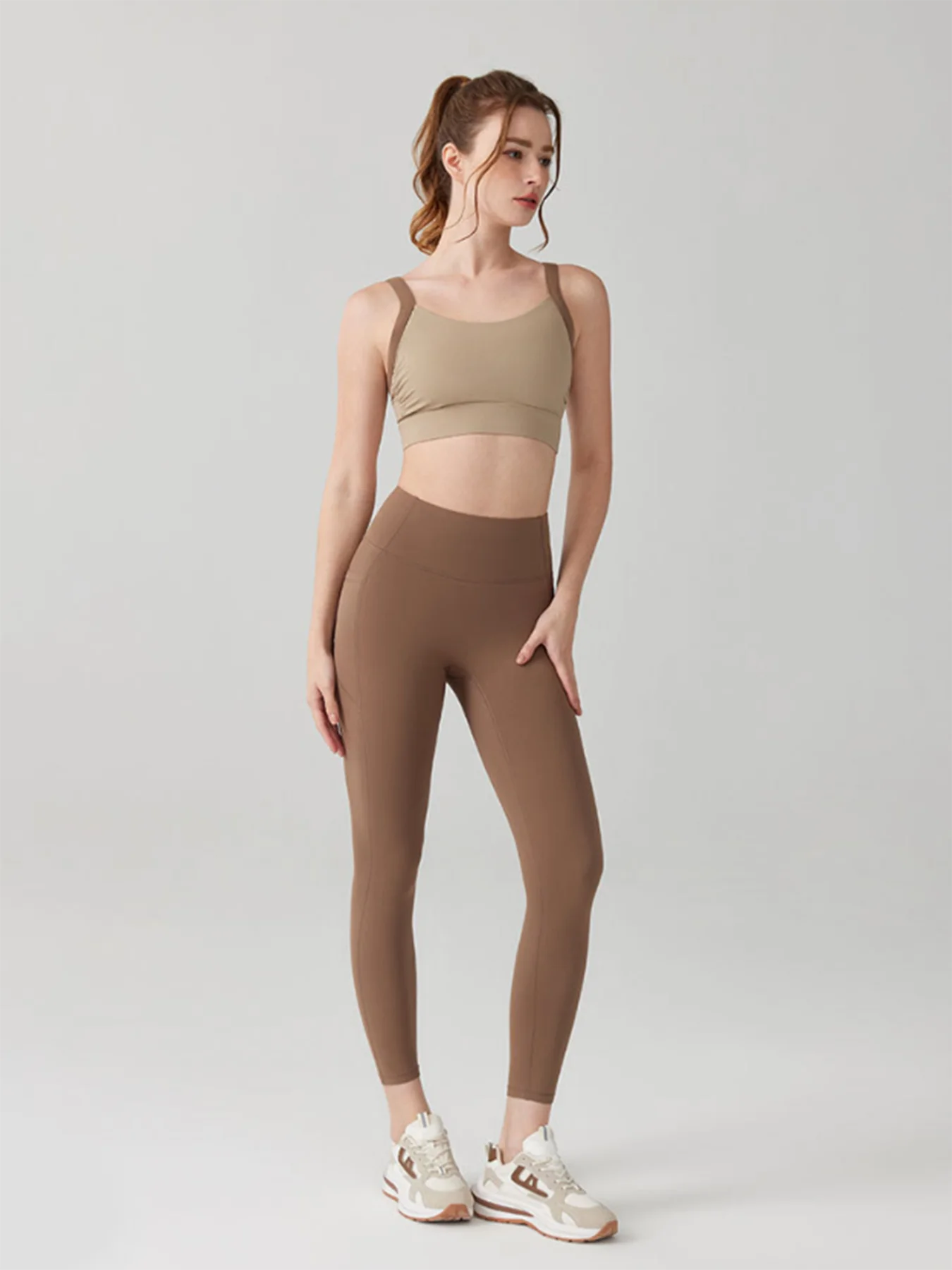 High Intensity Color Blocking Cross Back Integrated Yoga Set 2PCS Sports Underwear High Waist and Hip Lifting Fitness Leggings